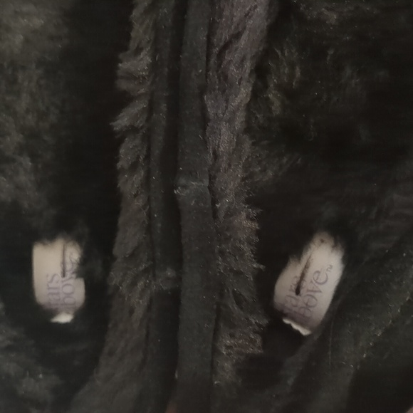 Black Stars Above Moccasin Suede Slippers with Faux Fur Inside - Picture 7 of 9